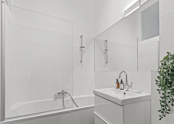 Cozy - 4 Min U6 Josefstaedterstrasse Vienna
